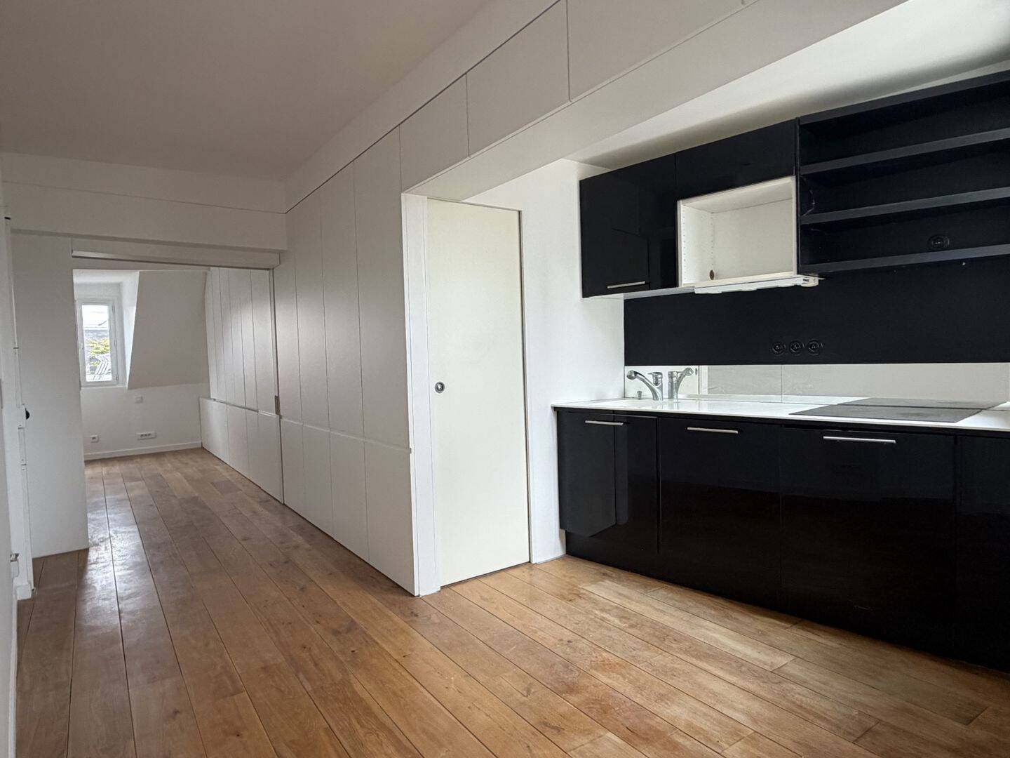 Appartement 1 pièce 28 m² · à Paris 9ème Arrondissement · 28,4 m² · 1 185 €