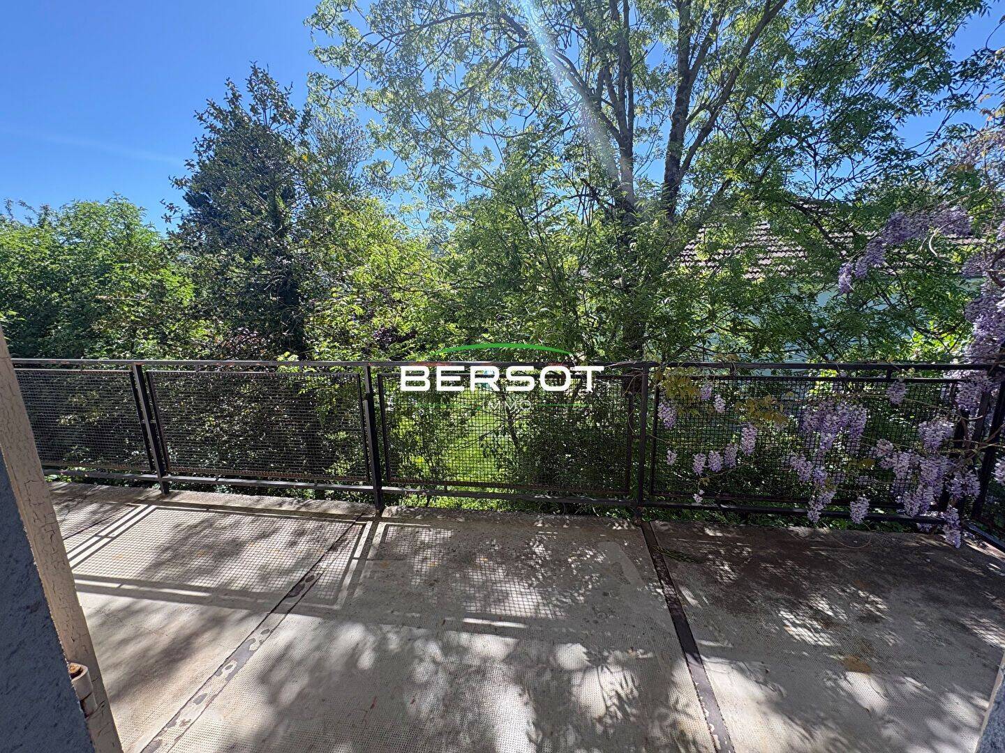 Maison 8 pièces 157 m² · à Besançon · 157 m² · 368 000 €