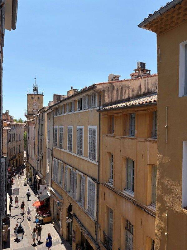 Appartement 1 pièce 26 m² · à Aix-en-Provence · 26 m² · 735 €