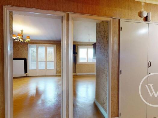 Appartement à vendre 106 500 € 4 pièces 2 chambres 68 m² Étage 4/4 Butte - Grette Besançon 25000