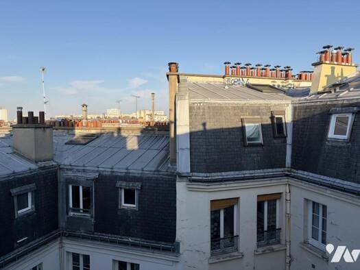 Appartement à vendre 294 000 € 2 pièces 1 chambre 32,9 m² 6ème étage Clignancourt-Jules Joffrin Paris 18ème arrondissement 75018