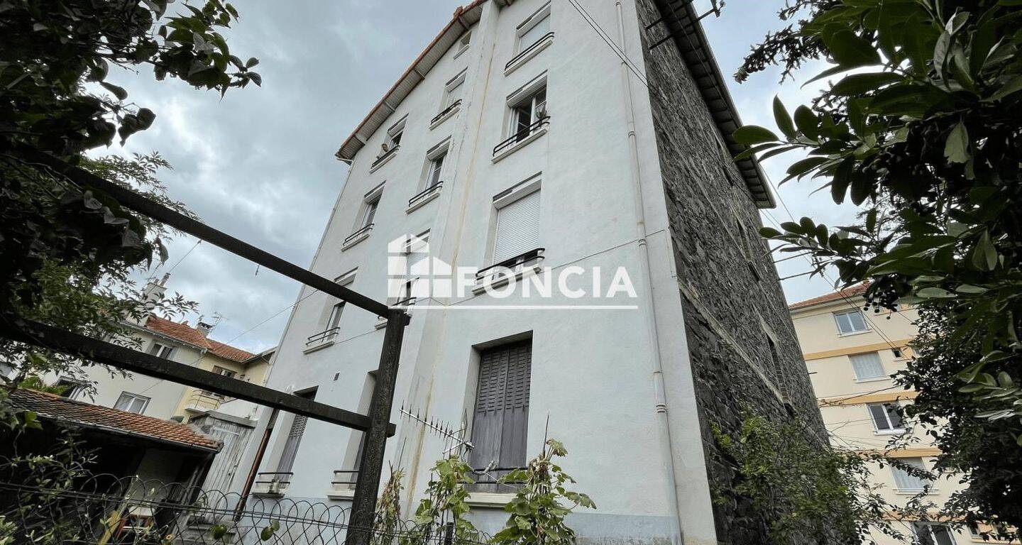 Appartement 2 pièces 45 m² · à Clermont-Ferrand · 44,8 m² · 530 €
