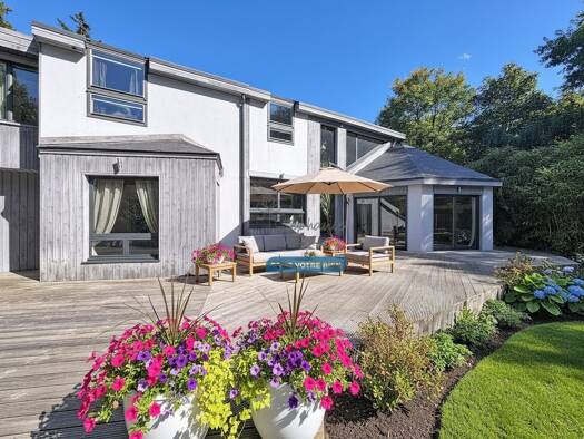 Villa à vendre 1 125 000 € 8 pièces 5 chambres 250 m² 1 300 m² de terrain Noiseau 94880