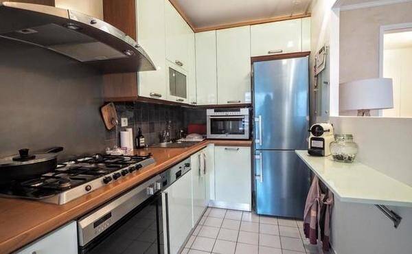Appartement 3 pièces 73 m² · à Paris 14ème Arrondissement · 73 m² · 2 350 €