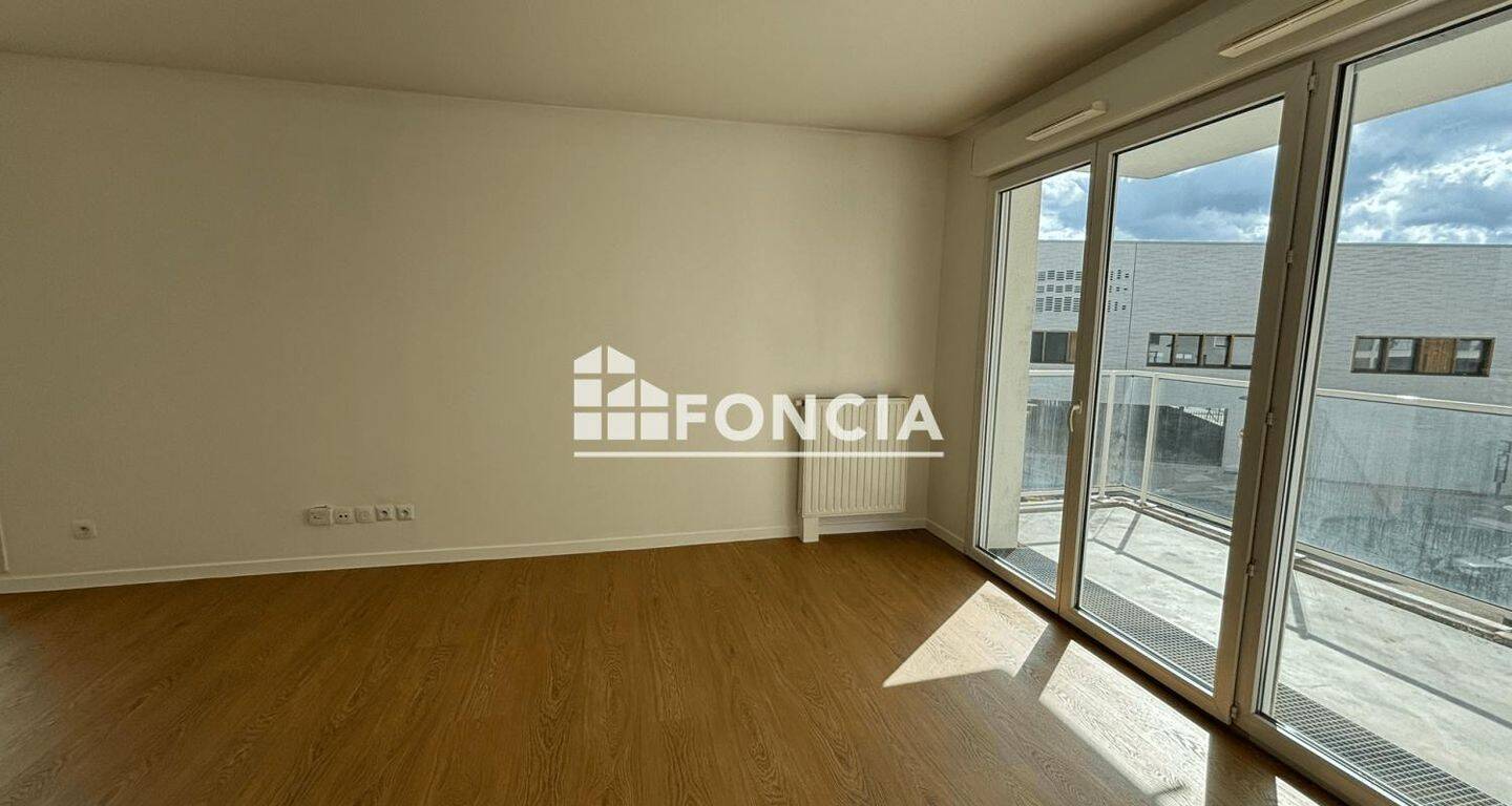 Appartement 3 pièces 70 m² · à Orléans · 70 m² · 155 000 €