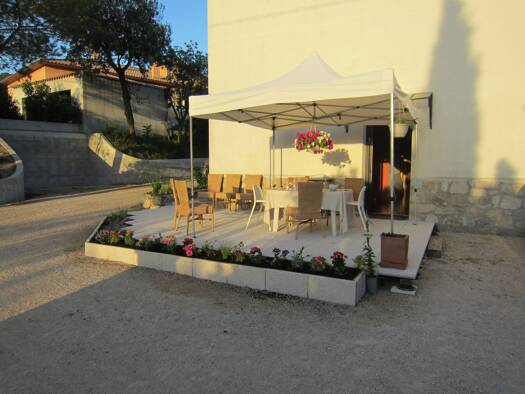 Appartement à louer 1 450 € 3 pièces 2 chambres 67 m² RDC/1 Ventabren 13122