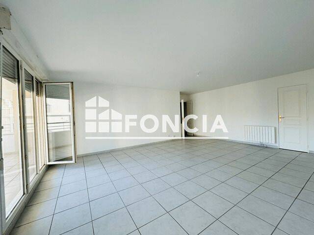 Appartement 4 pièces 103 m² · à Toulon · 102,9 m² · 1 261 €