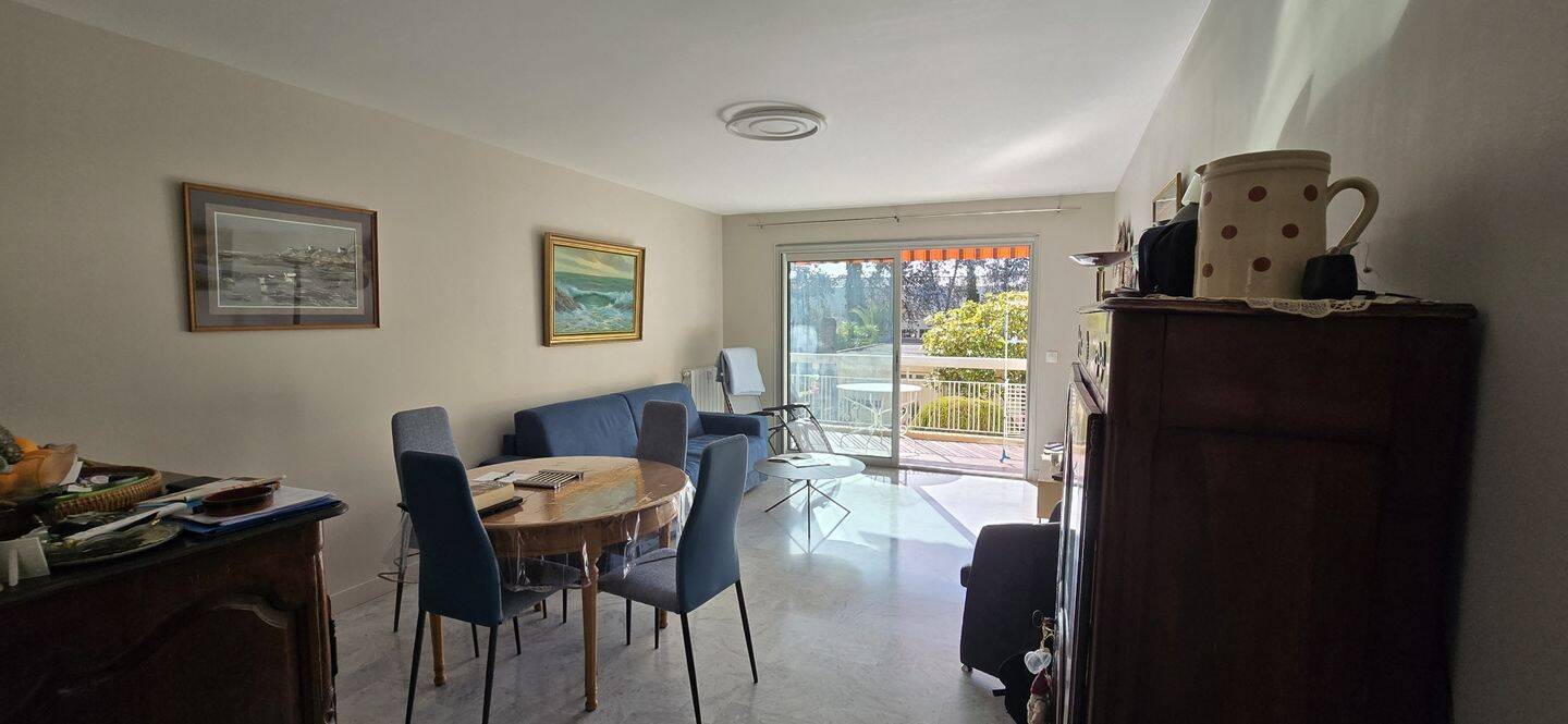 Appartement 2 pièces 63 m² · à Antibes · 63 m² · 1 300 €/mois