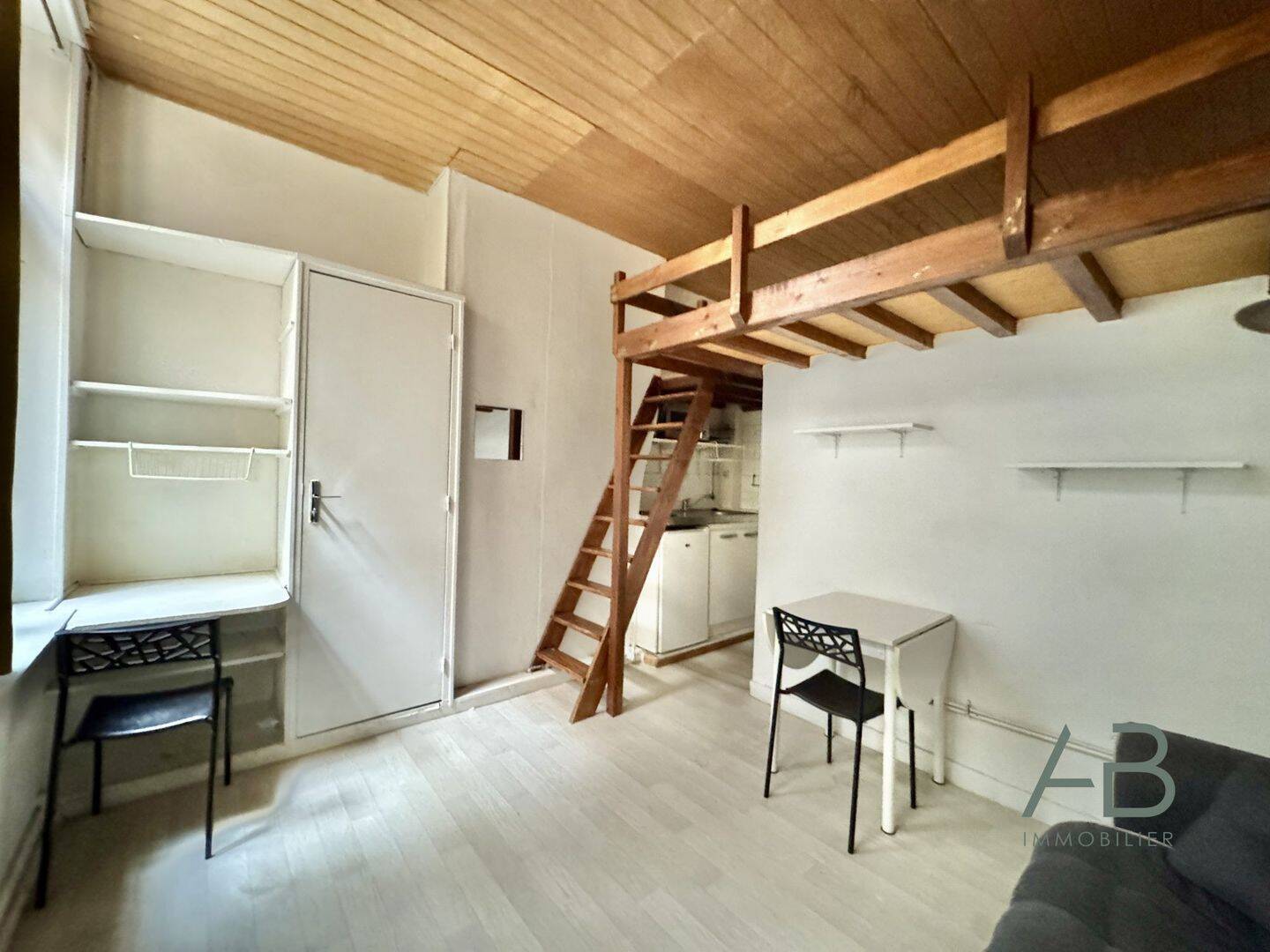 Appartement 1 pièce 17 m² · à Lille · 17 m² · 77 000 €