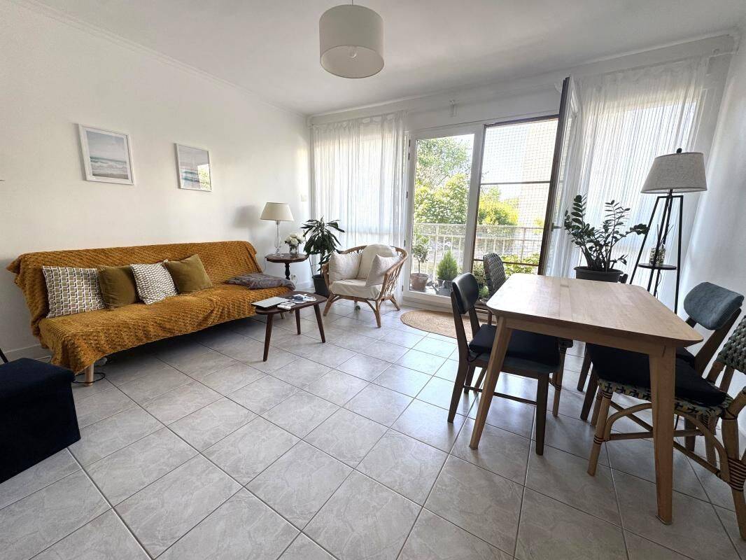 Appartement 4 pièces 78 m² · à Vélizy-Villacoublay · 78 m² · 320 250 €