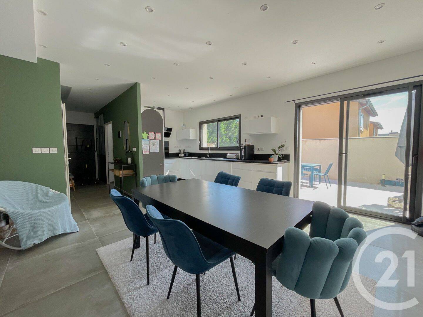 Maison 6 pièces 114 m² · à Montanay · 114,2 m² · 525 000 €