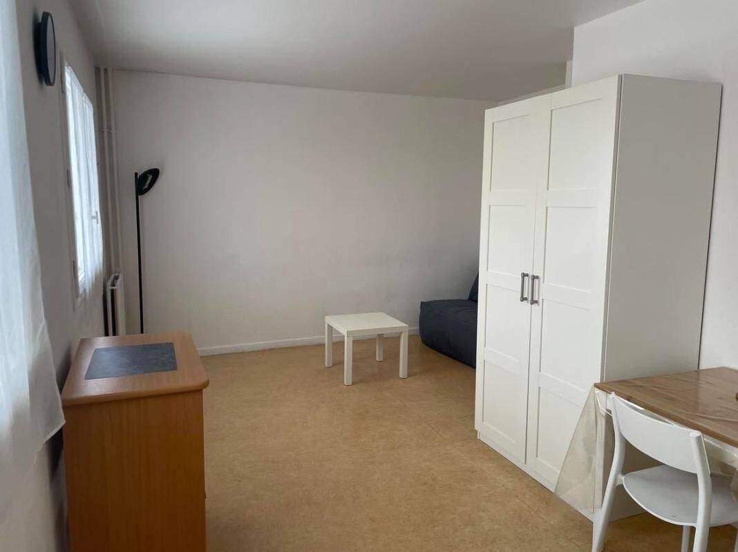 Appartement 1 pièce 28 m² · à Compiègne · 28,3 m² · 470 €