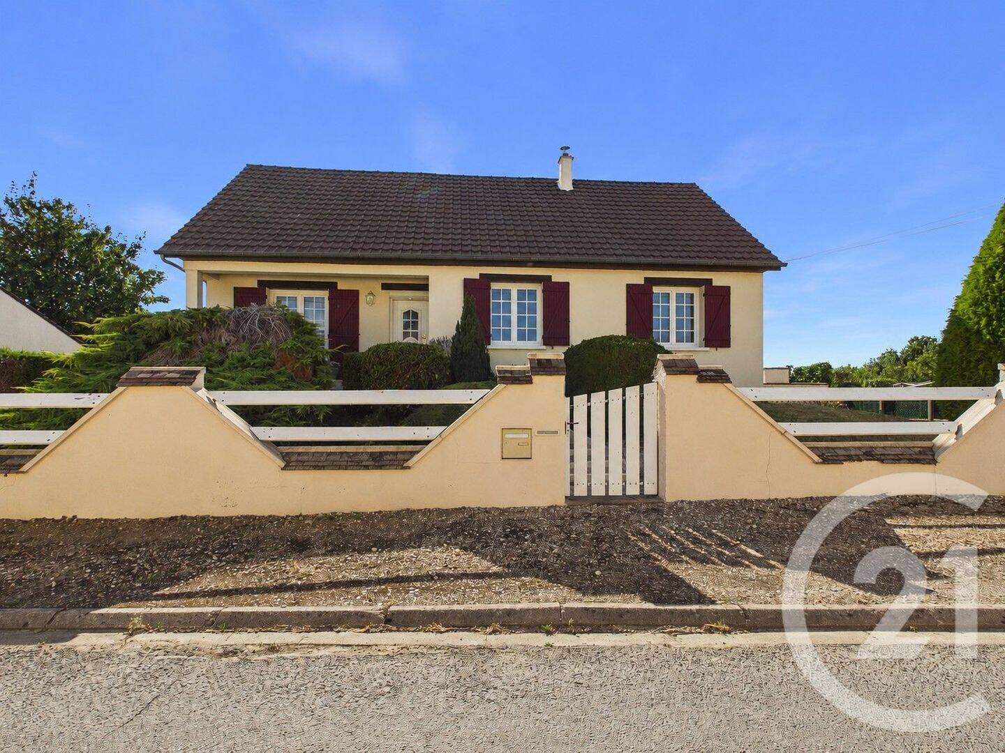 Maison 5 pièces 83 m² · à Chartres · 83,5 m² · 220 000 €
