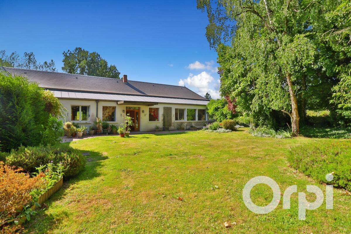 Maison 6 pièces 190 m² · à Songeons · 190 m² · 235 000 €