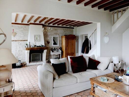 Maison à vendre 399 000 € 8 pièces 6 chambres 180 m² 600 m² de terrain Senlis 60300