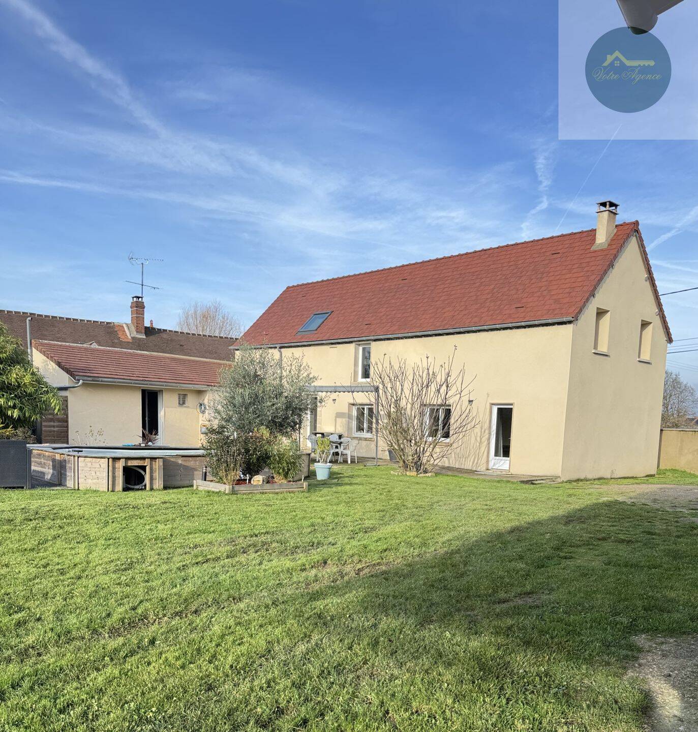 Maison 6 pièces 170 m² · à Pers-en-Gâtinais · 170 m² · 265 000 €