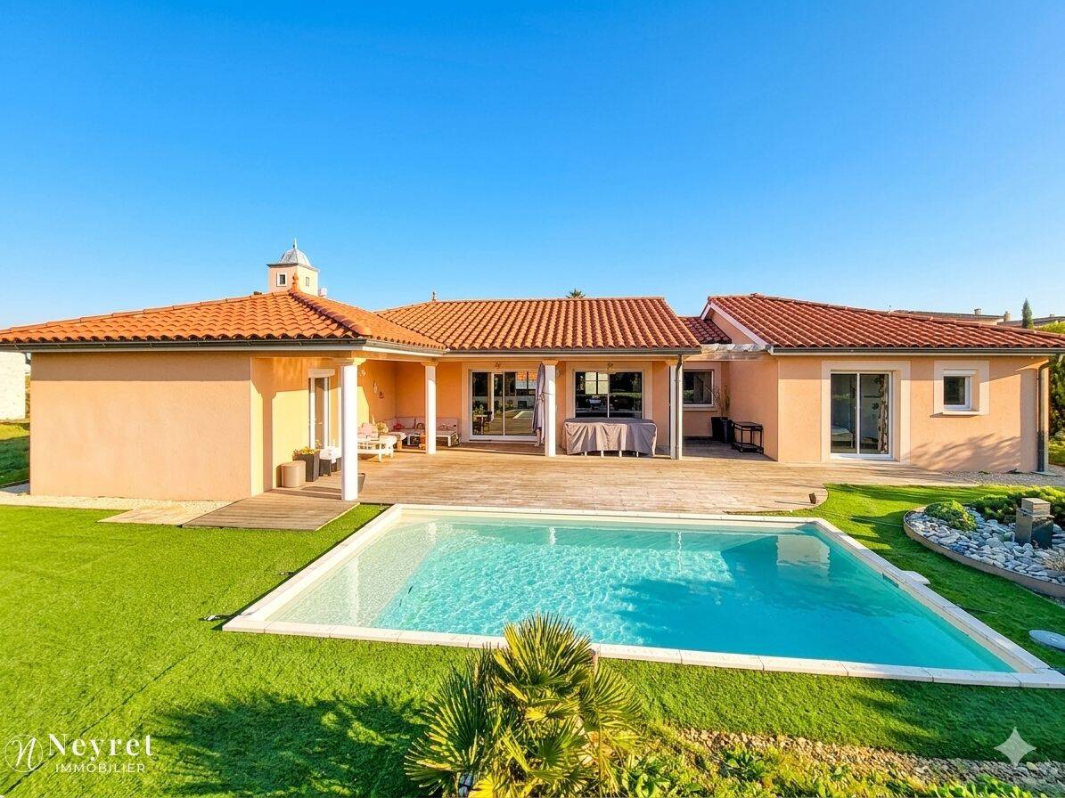 Maison 7 pièces 131 m² · à Vourles · 130,5 m² · 699 000 €
