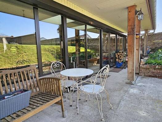 Maison à vendre 195 000 € 6 pièces 3 chambres 139 m² 1 291 m² de terrain Davenescourt 80500