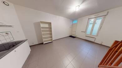 Maison à vendre 935 € 3 pièces 2 chambres 47 m² Bordeaux 33000
