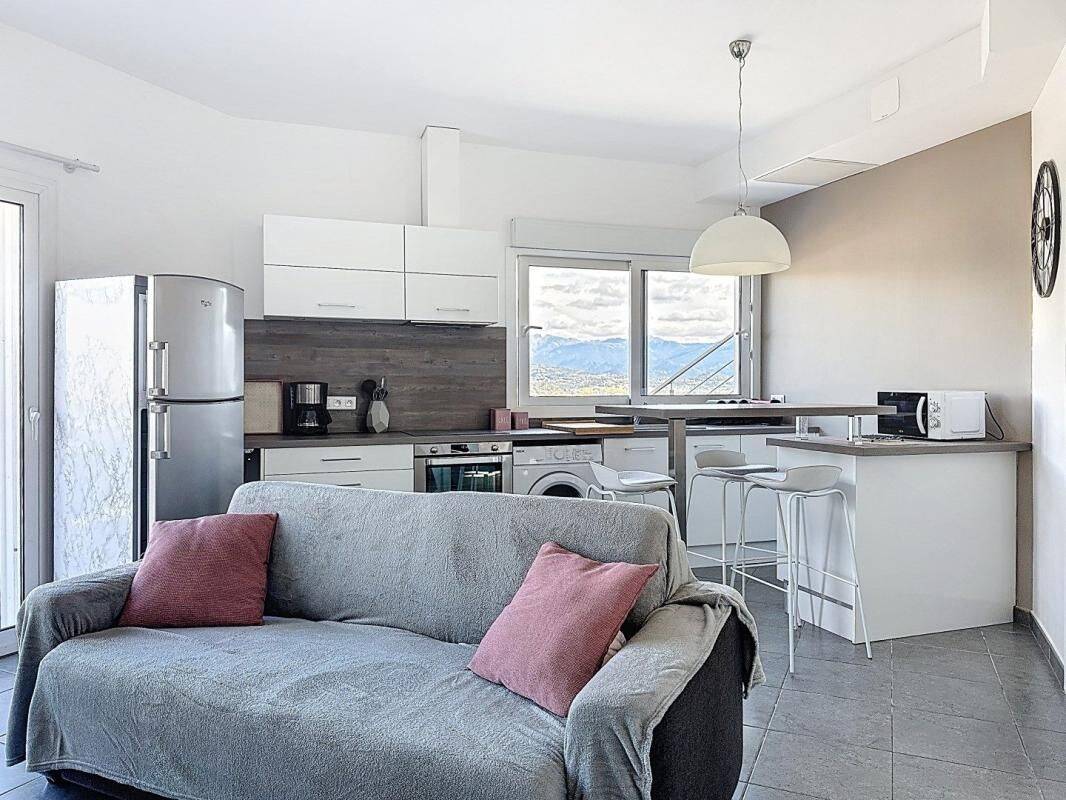 Appartement 2 pièces 38 m² · à Ajaccio · 38 m² · 850 €