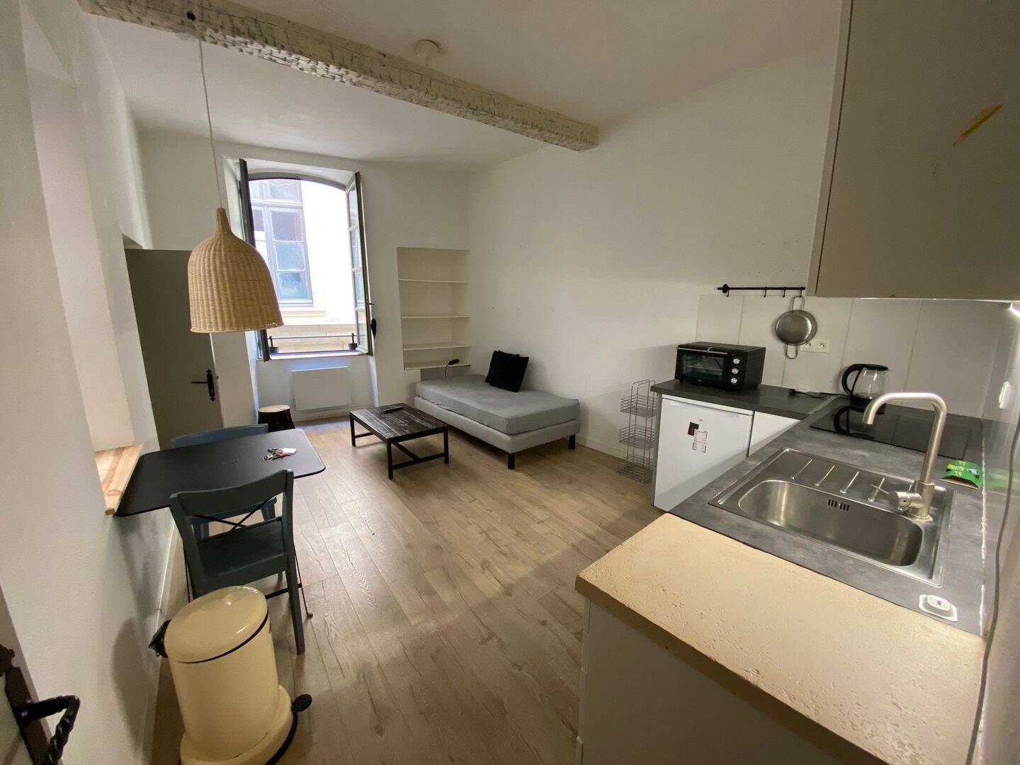Appartement 2 pièces 32 m² · à Nîmes · 31,6 m² · 550 €