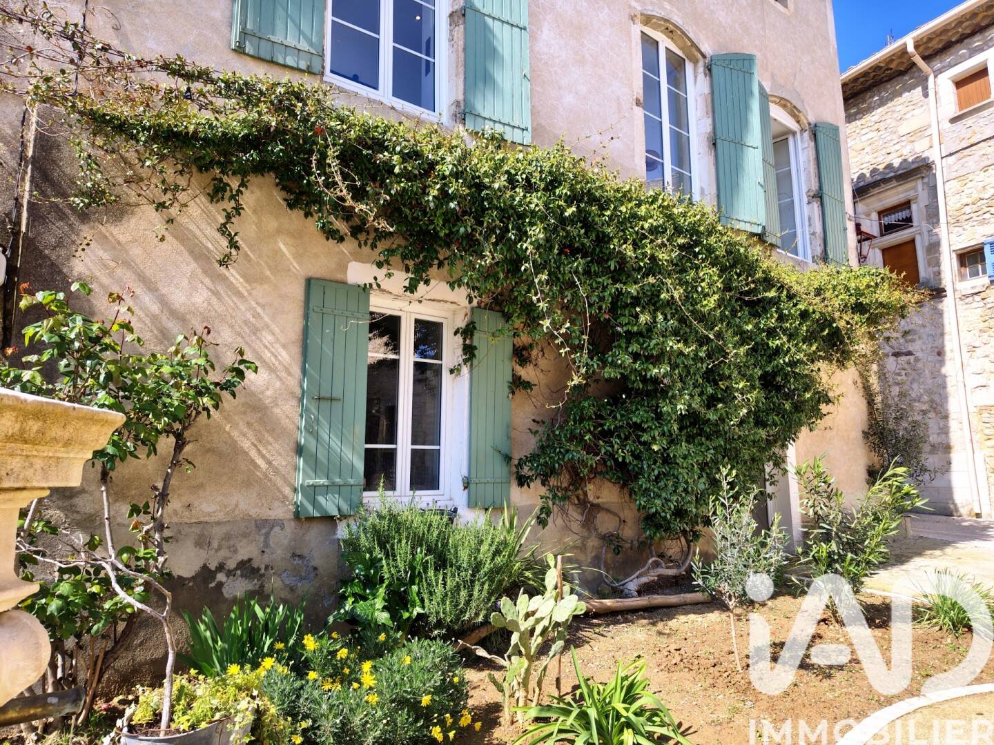 Maison 6 pièces 150 m² · à Saint-Marcel-d'Ardèche · 150 m² · 270 000 €