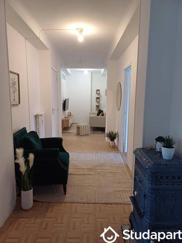 1 pièce 11 m² · à Nancy · 11 m² · 450 €