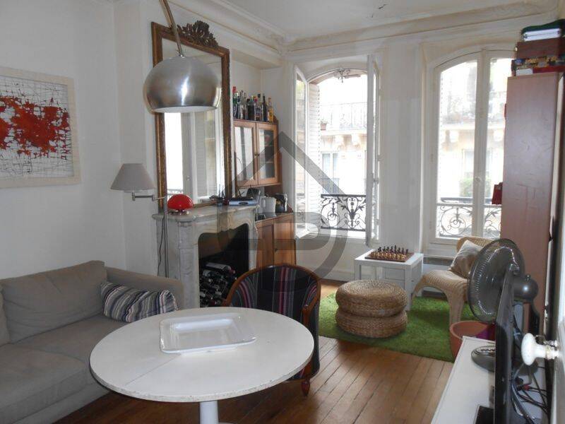 Appartement 3 pièces 52 m² · à Paris 14ème Arrondissement · 52 m² · 1 920 €/mois
