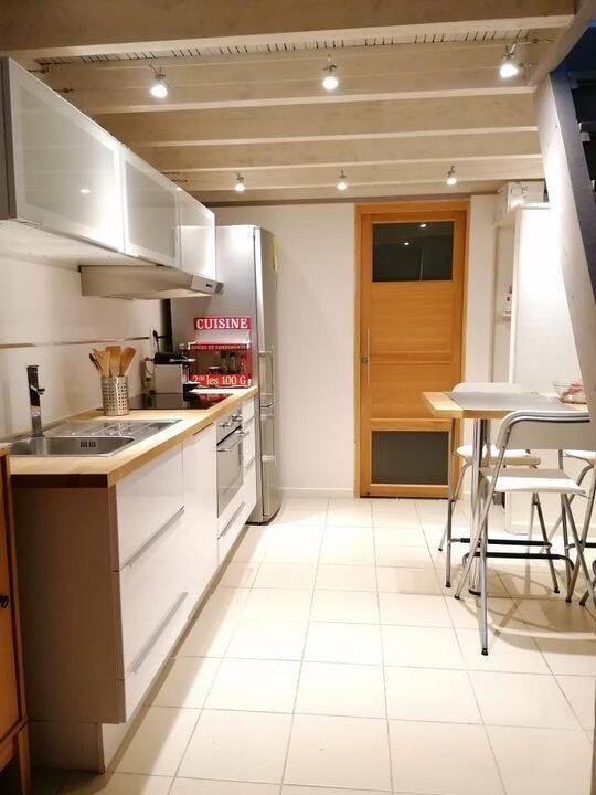 Appartement 1 pièce 35 m² · à Champagne-au-Mont-d'Or · 35 m² · 675 €
