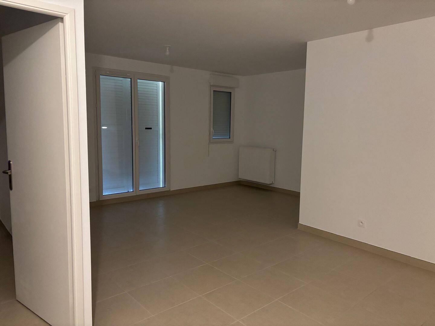 Appartement 2 pièces 48 m² · à Port-de-Bouc · 48 m² · 830 €