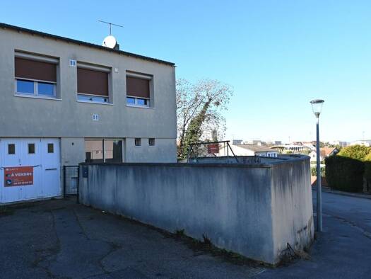 Maison à vendre 276 000 € 5 pièces 3 chambres 118 m² 388 m² de terrain Les Orgemonts Mantes-la-Ville 78711