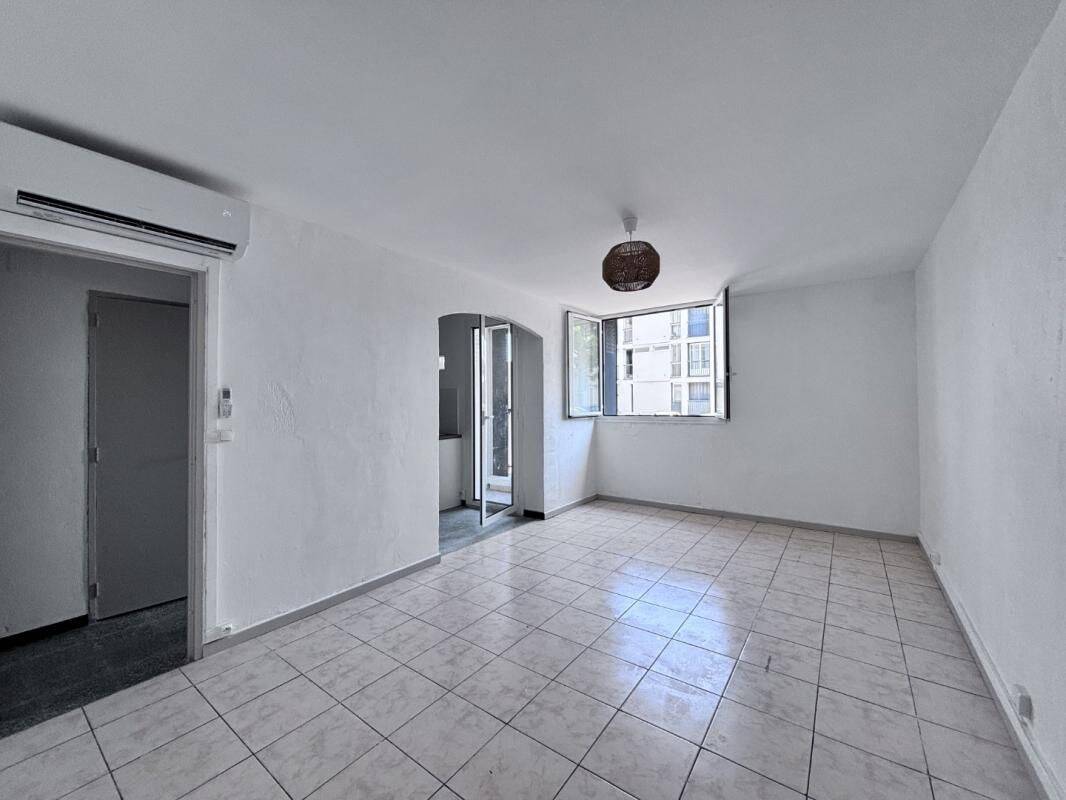 Appartement 3 pièces 55 m² · à Bastia · 55 m² · 750 €