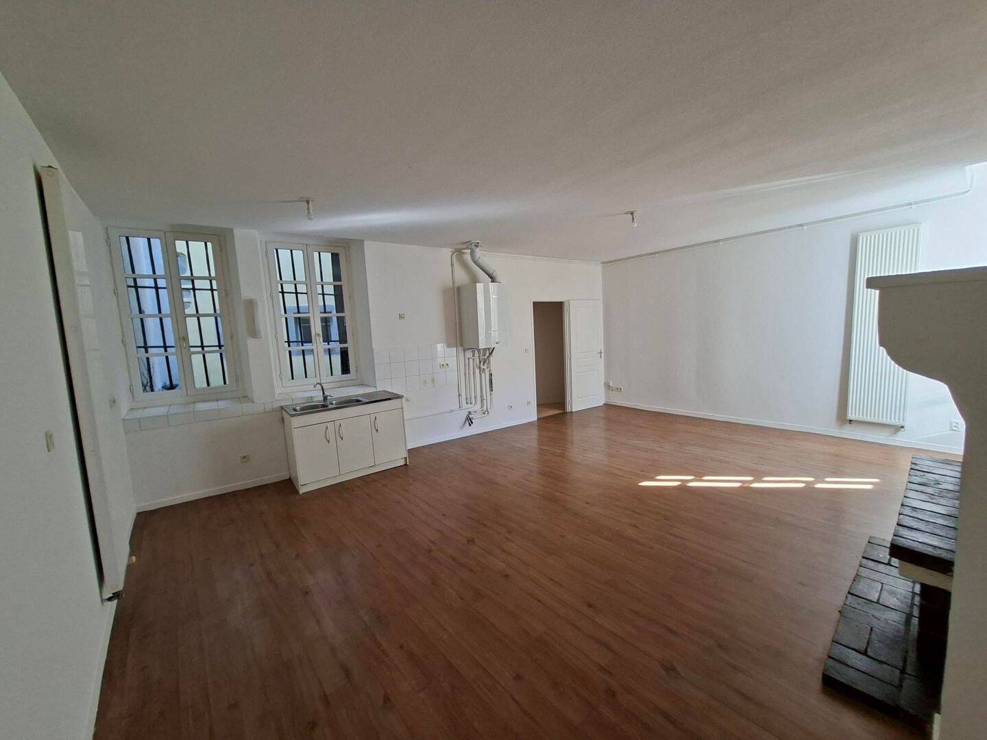 Appartement 4 pièces 115 m² · à Chambéry · 115 m² · 844 €