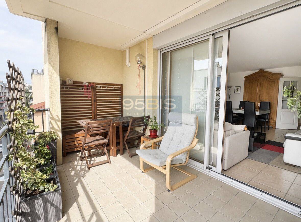 Maison 3 pièces 80 m² · à Villeurbanne · 80,1 m² · 92 000 €