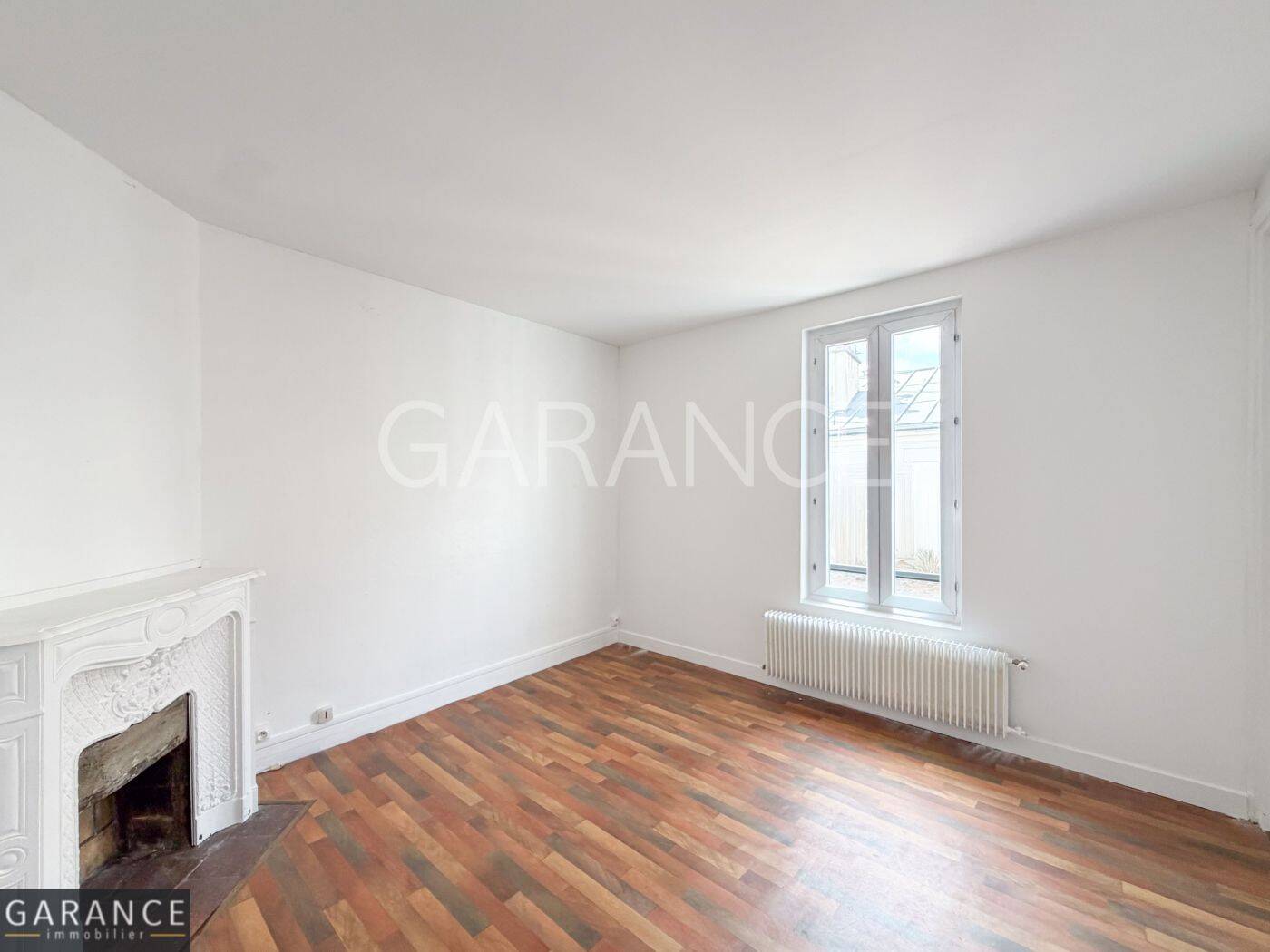 Appartement 2 pièces 35 m² · à Paris 14ème Arrondissement · 35 m² · 328 000 €