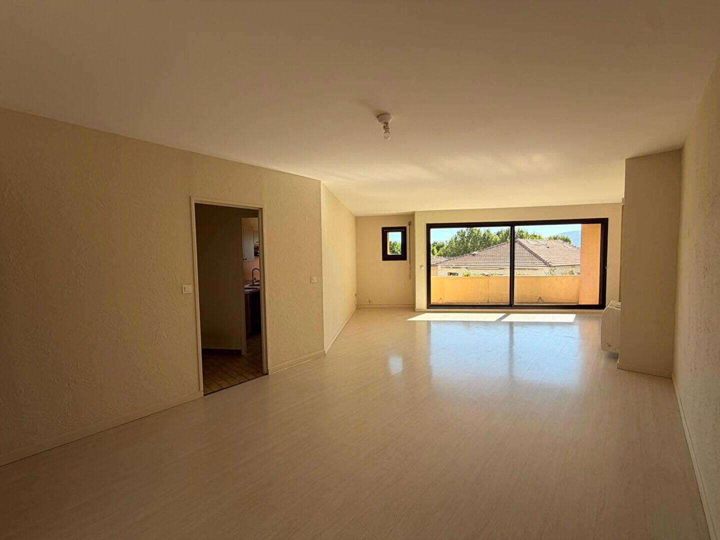 Appartement 3 pièces 85 m² · à Cavaillon · 85 m² · 783 €/mois