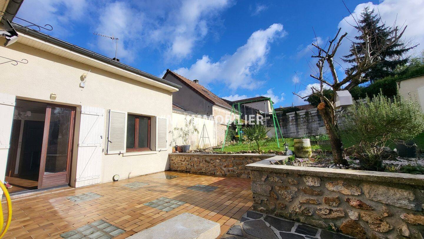 Maison 7 pièces 164 m² · à Charly-sur-Marne · 164 m² · 215 000 €