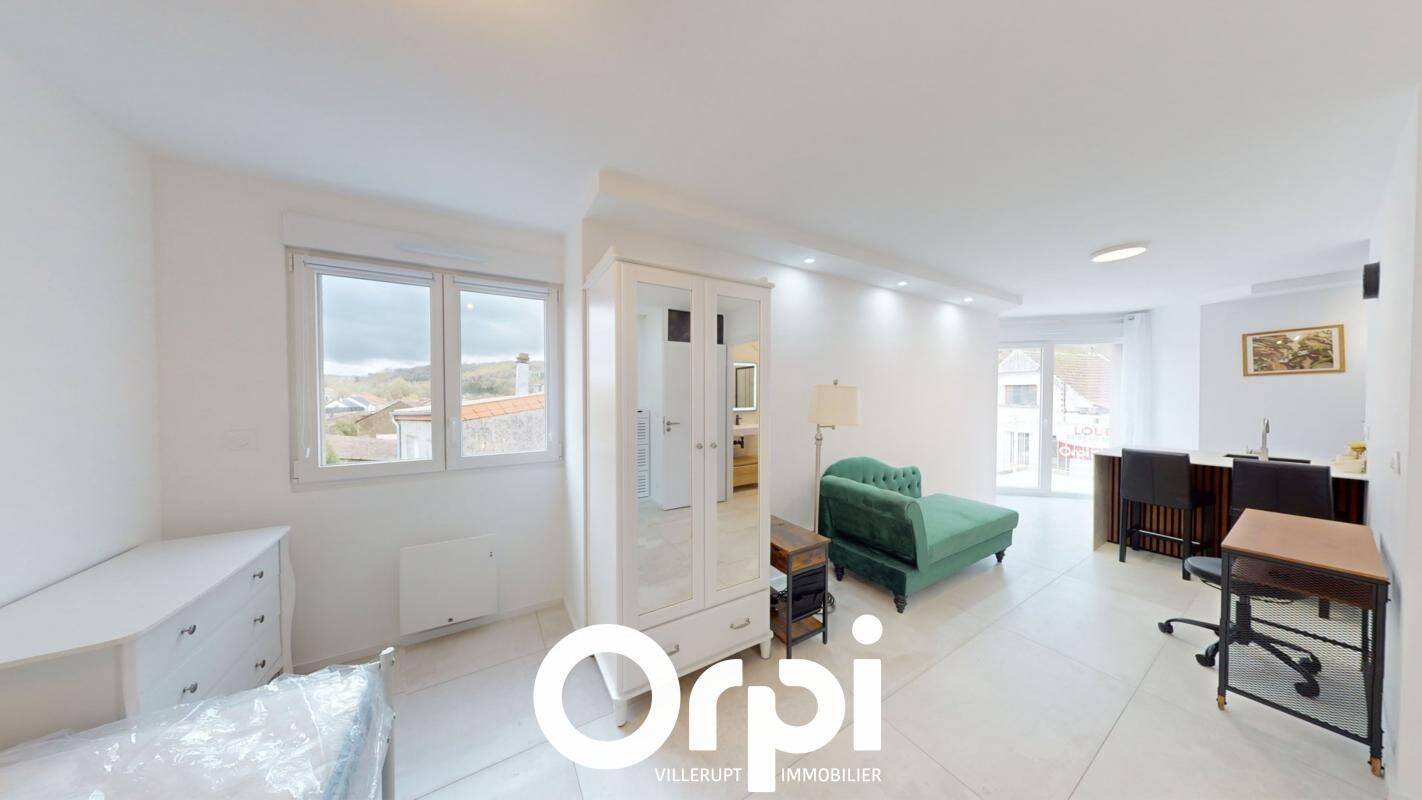 Appartement 1 pièce 32 m² · à Thil · 31,7 m² · 820 €