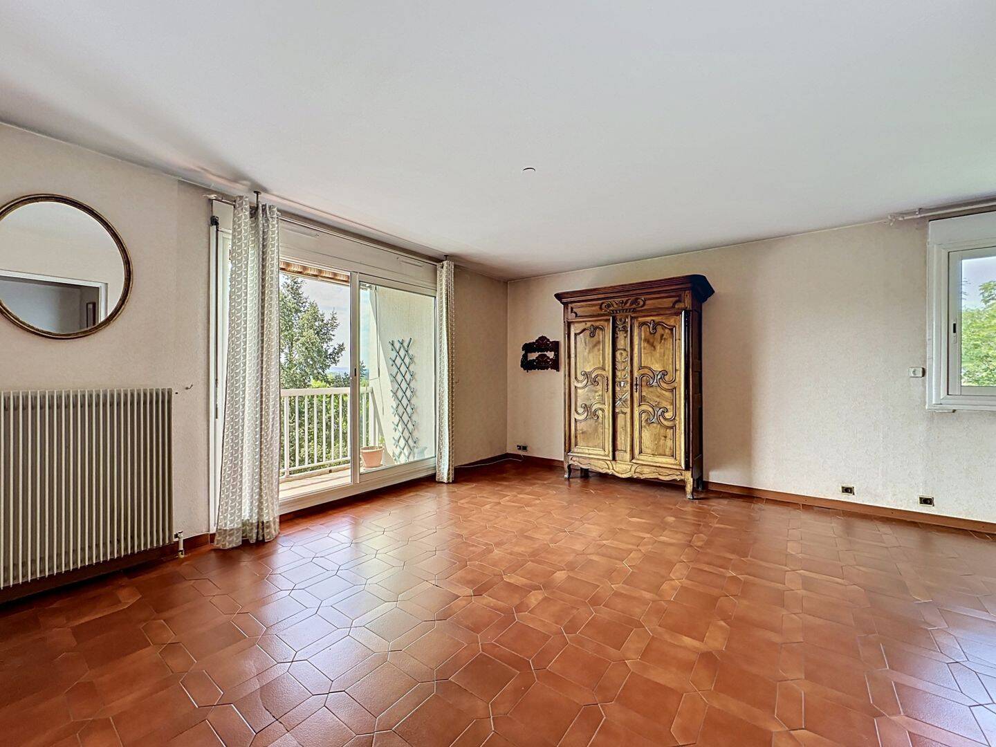 Appartement 4 pièces 85 m² · à Tassin-la-Demi-Lune · 85,1 m² · 330 000 €