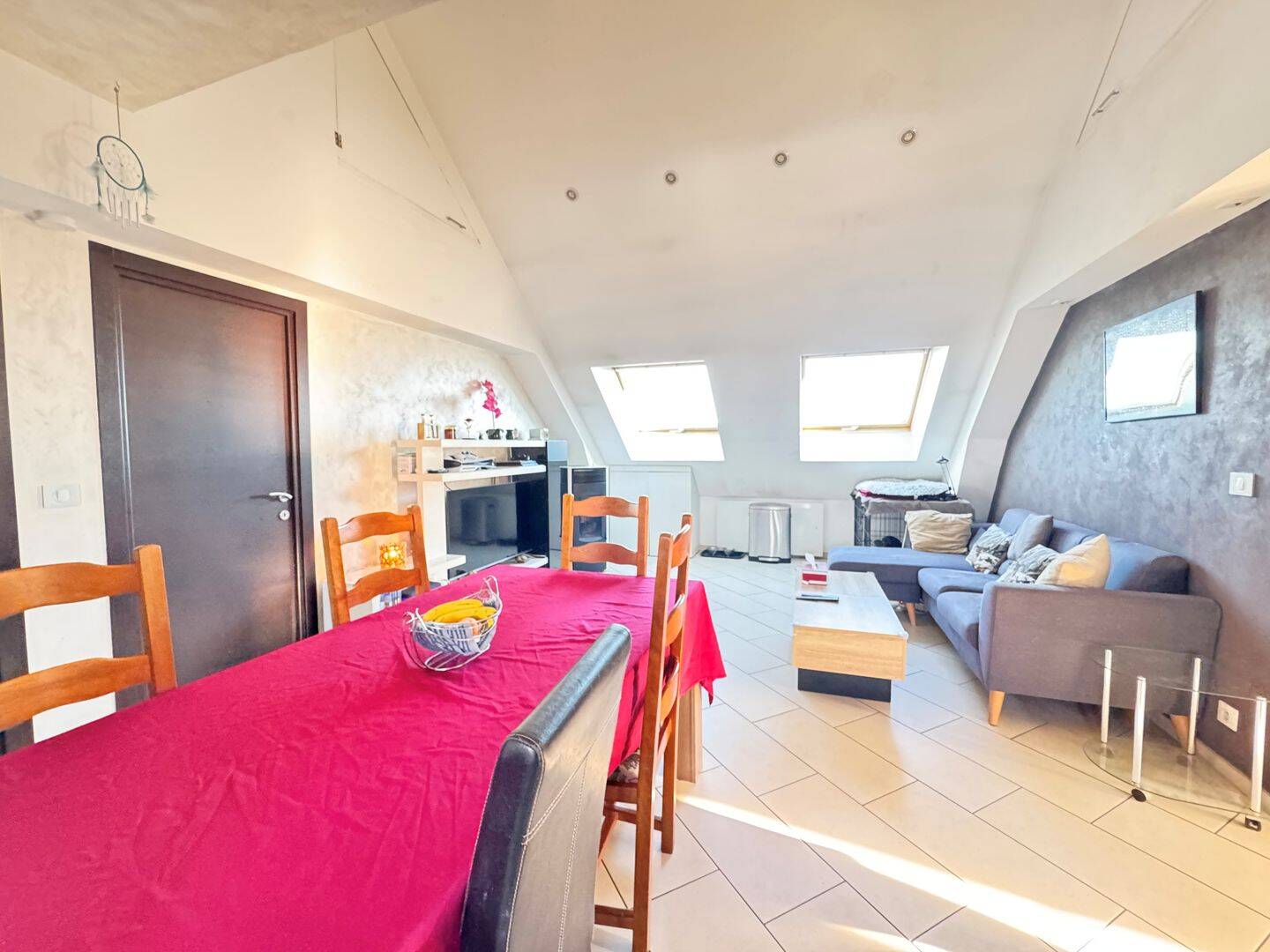 Appartement 3 pièces 86 m² · à Montreux-Château · 86 m² · 120 000 €