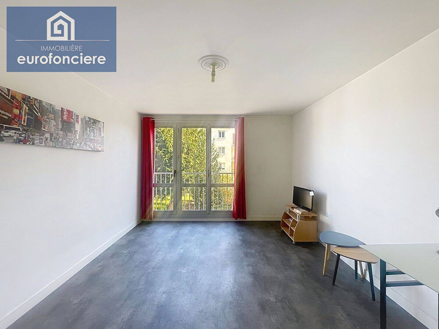 Appartement 1 pièce 45 m² · à Saint-Julien-les-Villas · 44,5 m² · 69 000 €