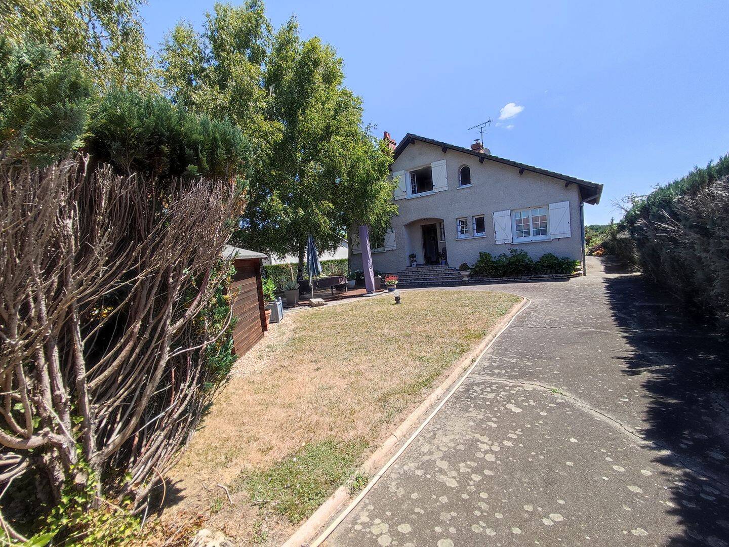 Maison 5 pièces 118 m² · à Ouzouer-sur-Trézée · 118 m² · 148 000 €