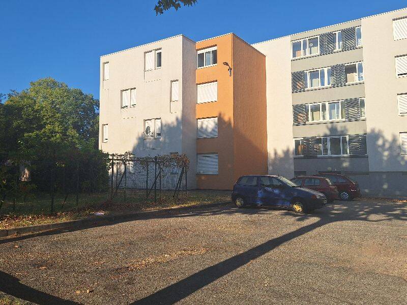 Appartement 4 pièces 62 m² · à Carpentras · 62 m² · 646 €