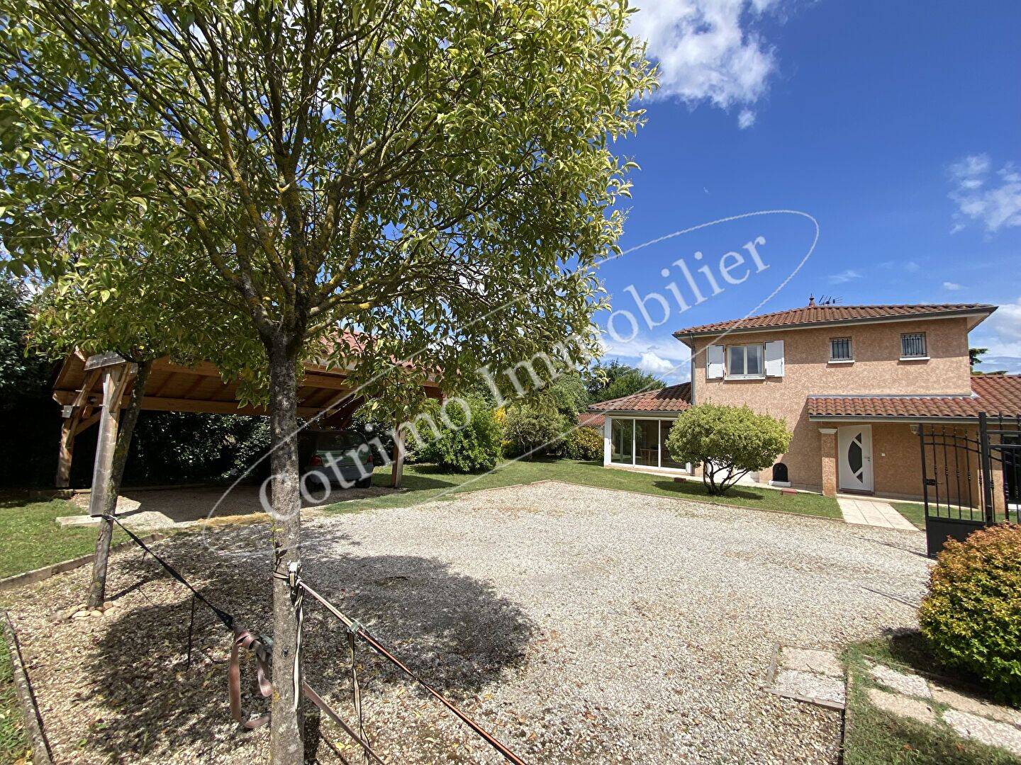 Maison 7 pièces 140 m² · à Genas · 140 m² · 535 000 €