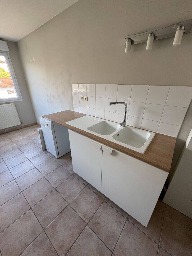 Appartement 3 pièces 81 m² · à Villeurbanne · 81 m² · 1 259 €/mois
