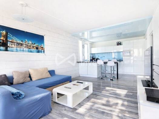 Appartement à vendre 189 000 € 3 pièces 2 chambres 60,3 m² Étage 7/16 Clément Villeurbanne 69100