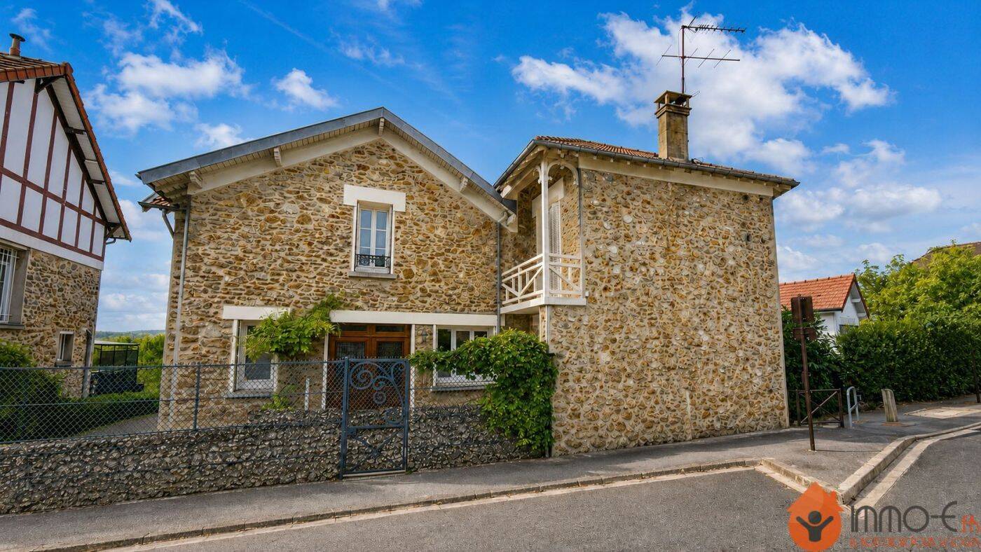 Maison 6 pièces 160 m² · à Coupvray · 160 m² · 427 000 €