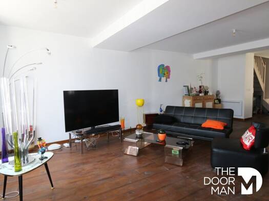 Maison à vendre 149 000 € 4 pièces 2 chambres 160 m² 407 m² de terrain Les Aix-d'Angillon 18220