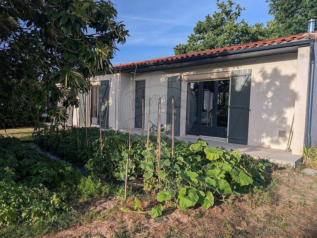 Maison 4 pièces 90 m² · à Les Mathes · 90 m² · 350 000 €