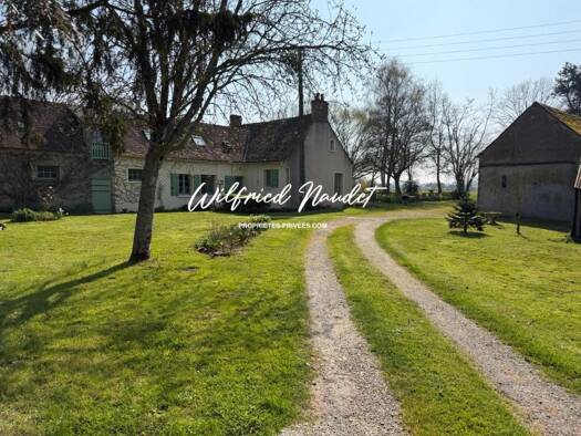 Maison à vendre 346 500 € 7 pièces 4 chambres 157 m² 38 291 m² de terrain Teloché 72220